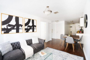 1435-3 3 Bedrooms 2Bath W&D Prime Upper East